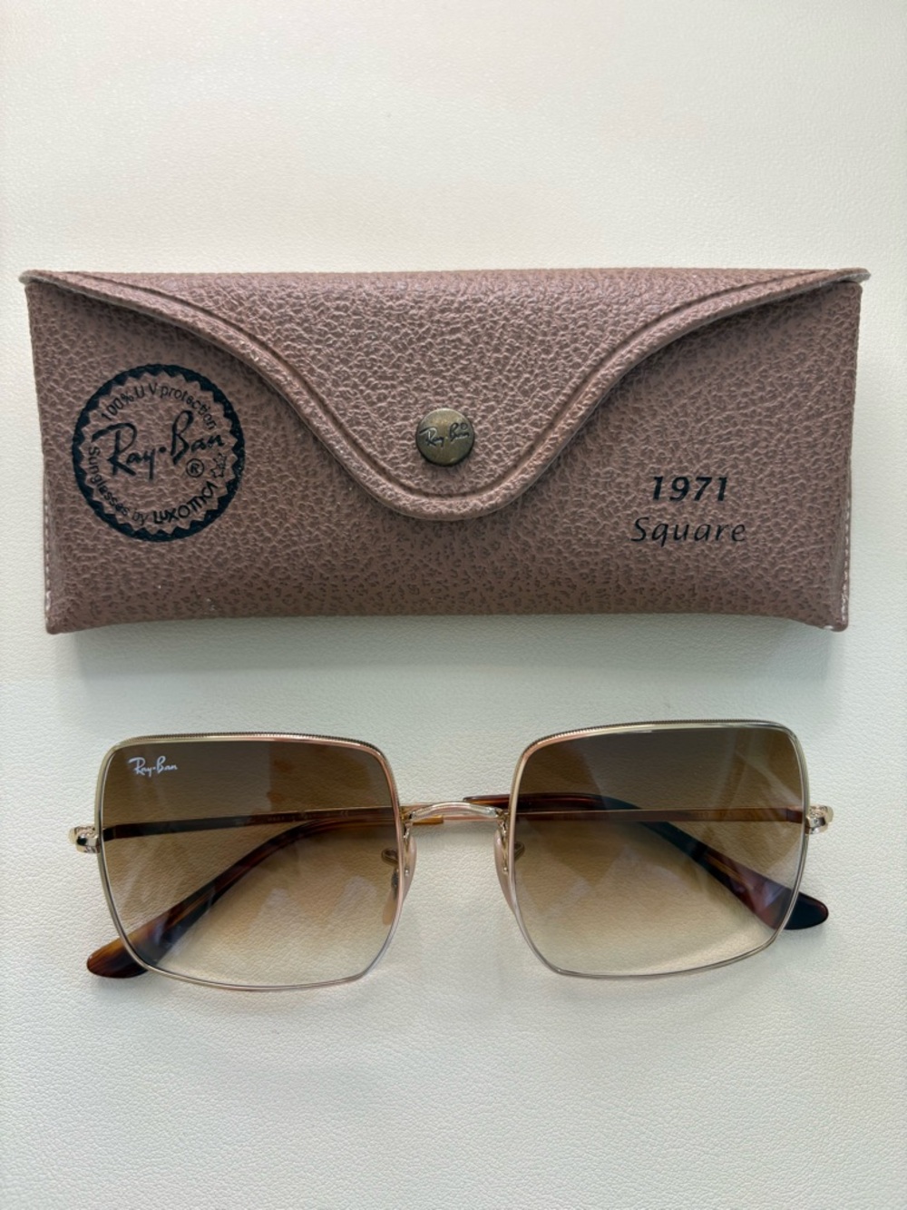 Ray Ban square 1971 classic sunglasses